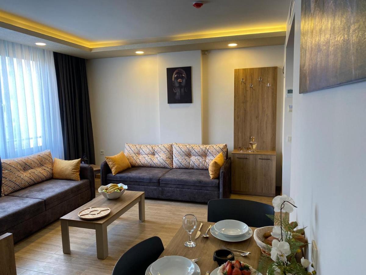 Golden World Suite Hotel อันตัลยา ภายนอก รูปภาพ