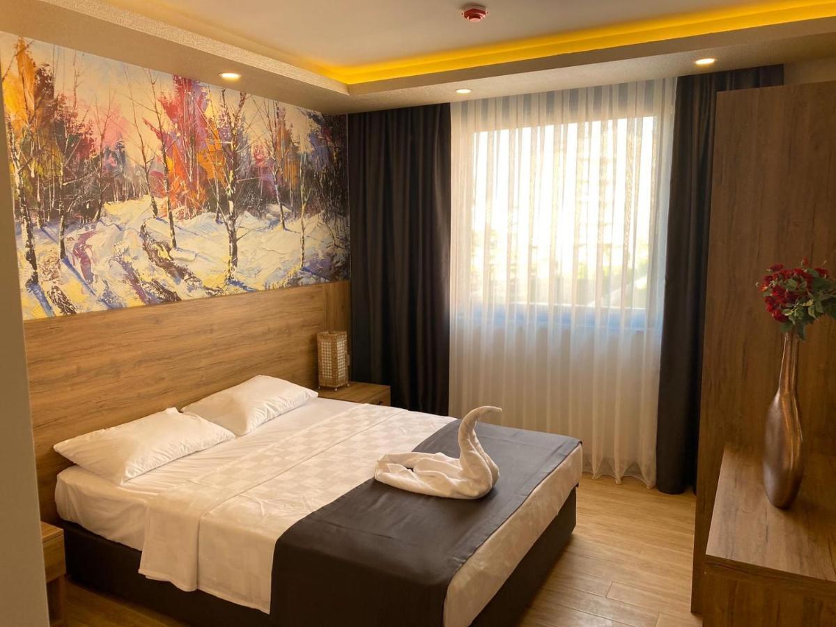 Golden World Suite Hotel อันตัลยา ภายนอก รูปภาพ