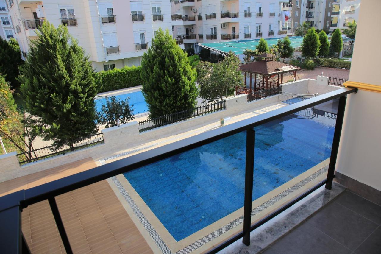 Golden World Suite Hotel อันตัลยา ภายนอก รูปภาพ