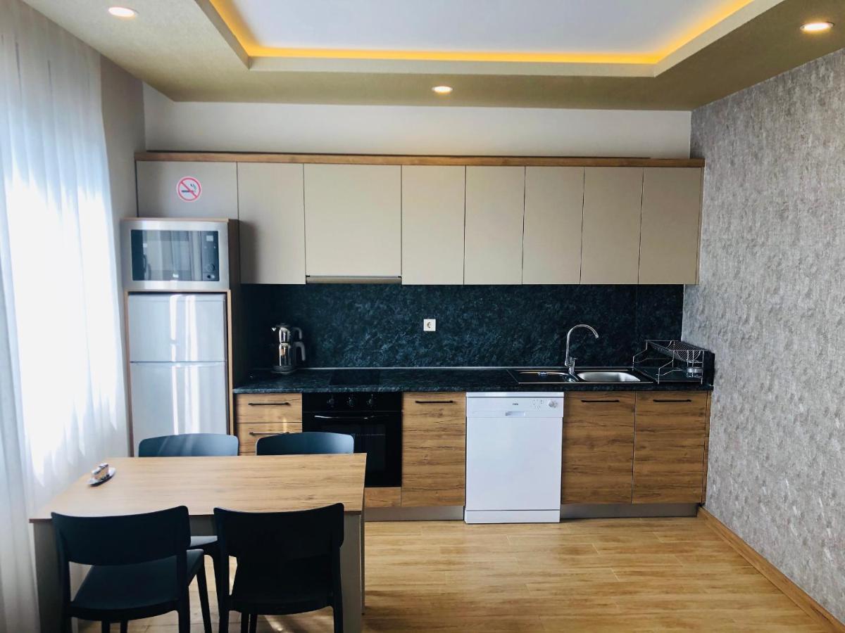 Golden World Suite Hotel อันตัลยา ภายนอก รูปภาพ